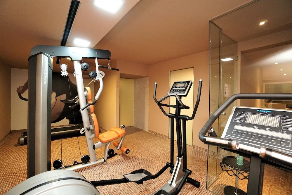 Xalet Bringue Hotel El Serrat Ngoại thất bức ảnh